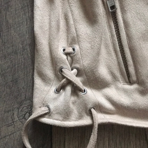 Lovers + Friends Elliot Vest - Picture 9 of 14